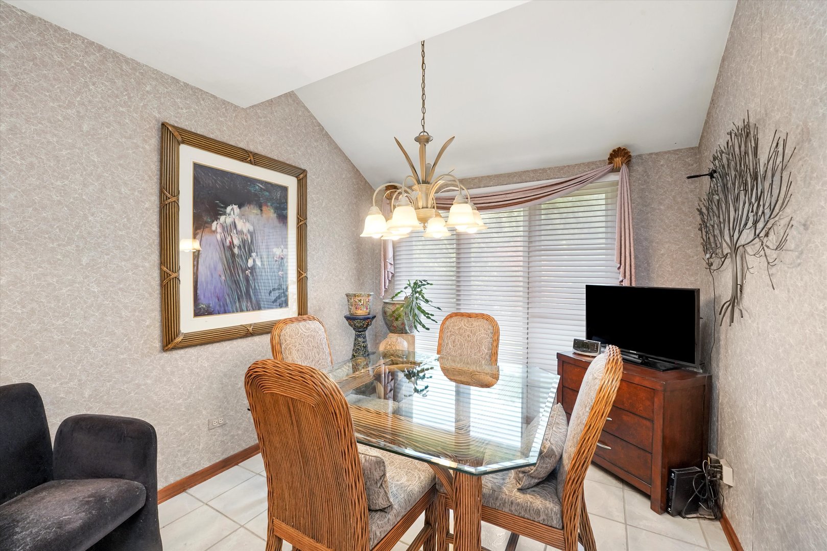 3037 Candlewood Court
