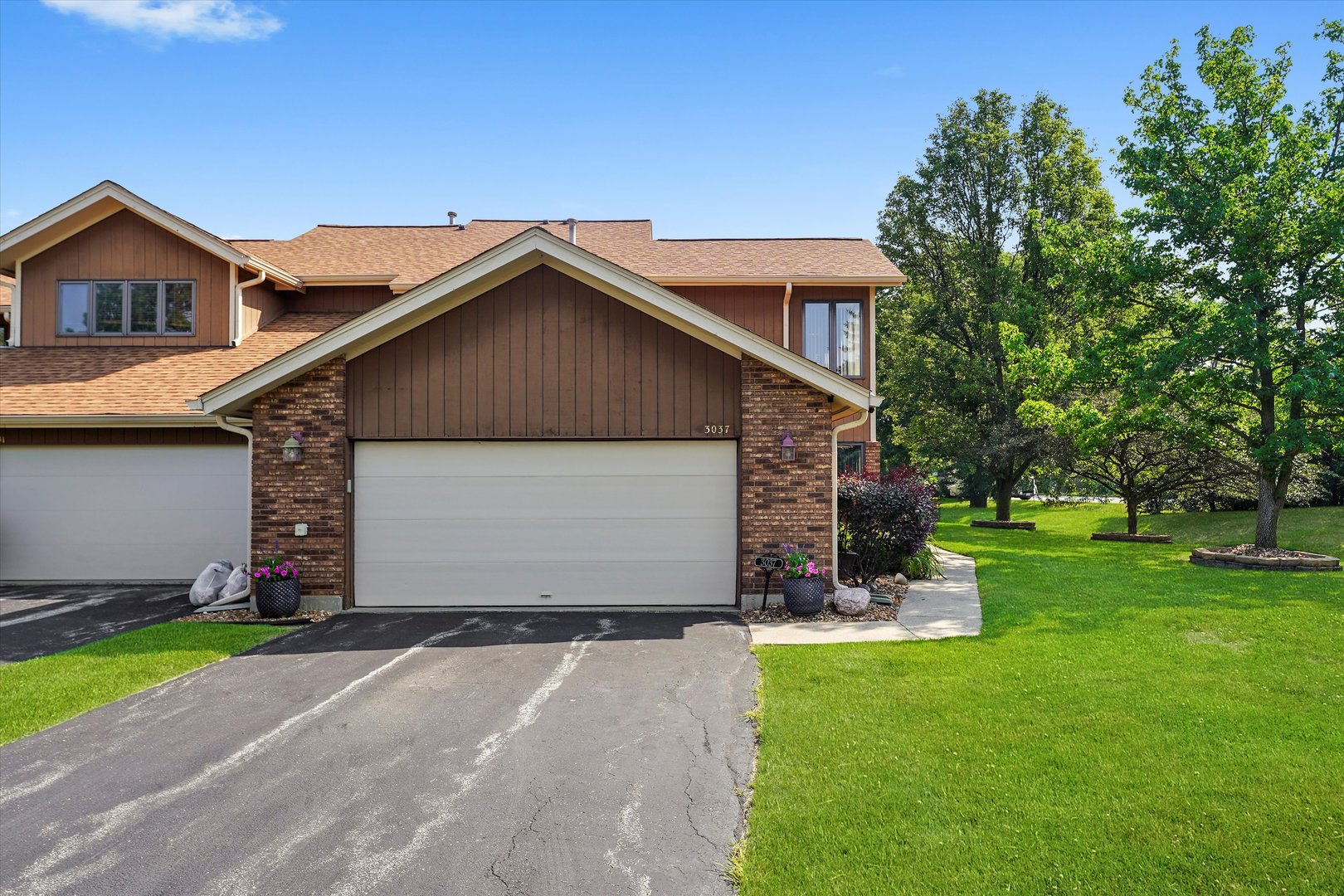 3037 Candlewood Court
