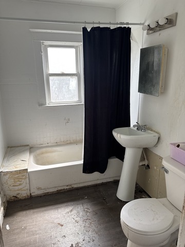 312 S Evergreen Avenue