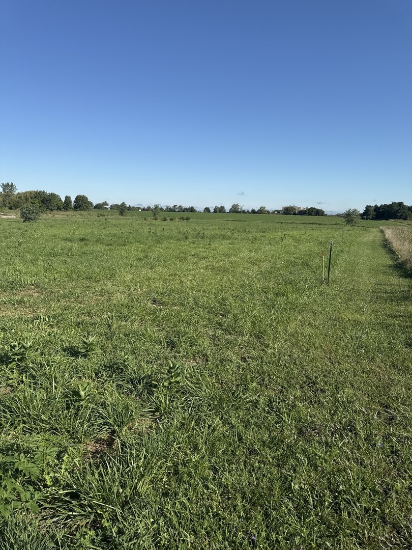 2273 N 3409th Road