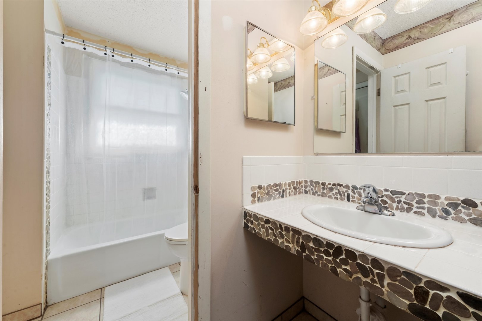 17115 Magnolia Drive