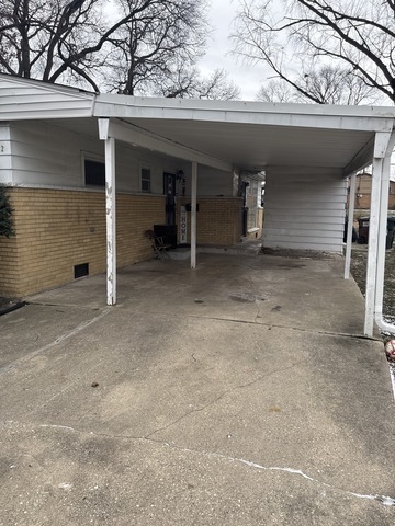 17222 Country Lane