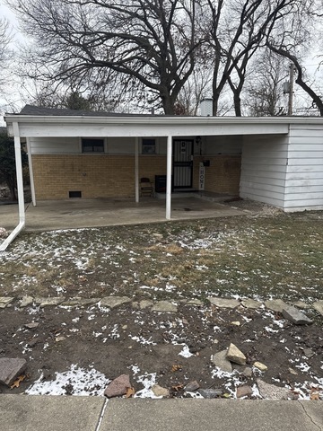 17222 Country Lane