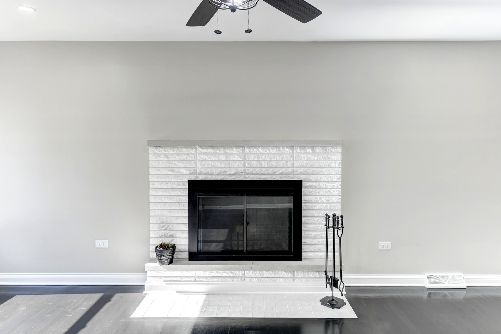 1014 E 163rd Street