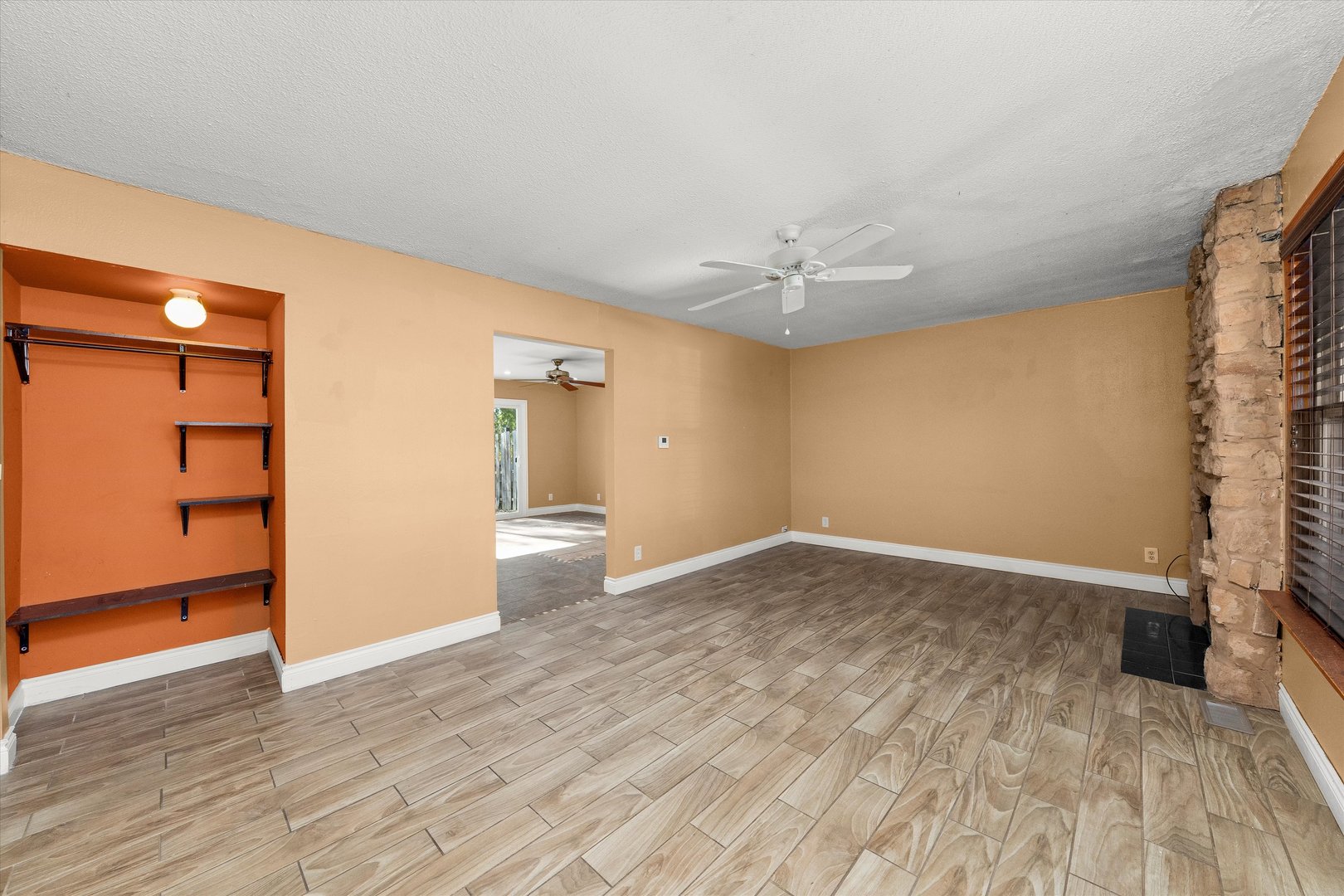 20 Honeybear Lane