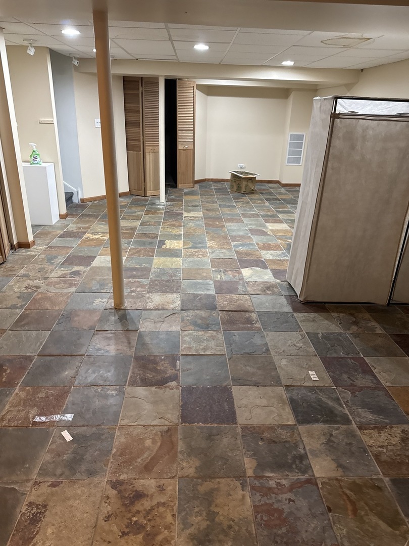 9038 Mansfield Drive