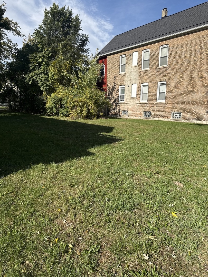 12242 S Wallace Street