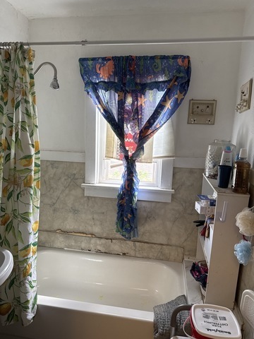 312 S Evergreen Avenue