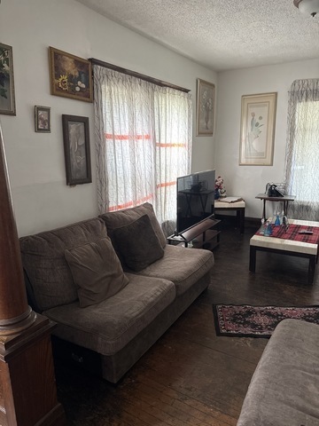 312 S Evergreen Avenue