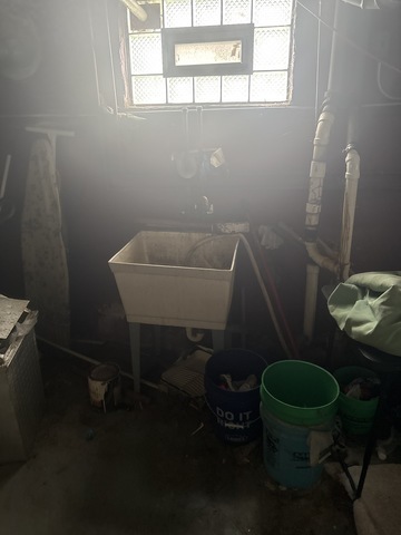 10436 S Calumet Avenue