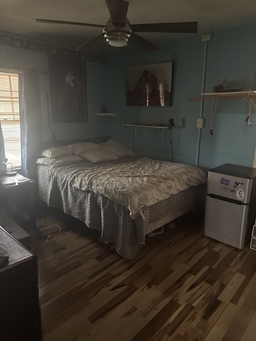 10436 S Calumet Avenue