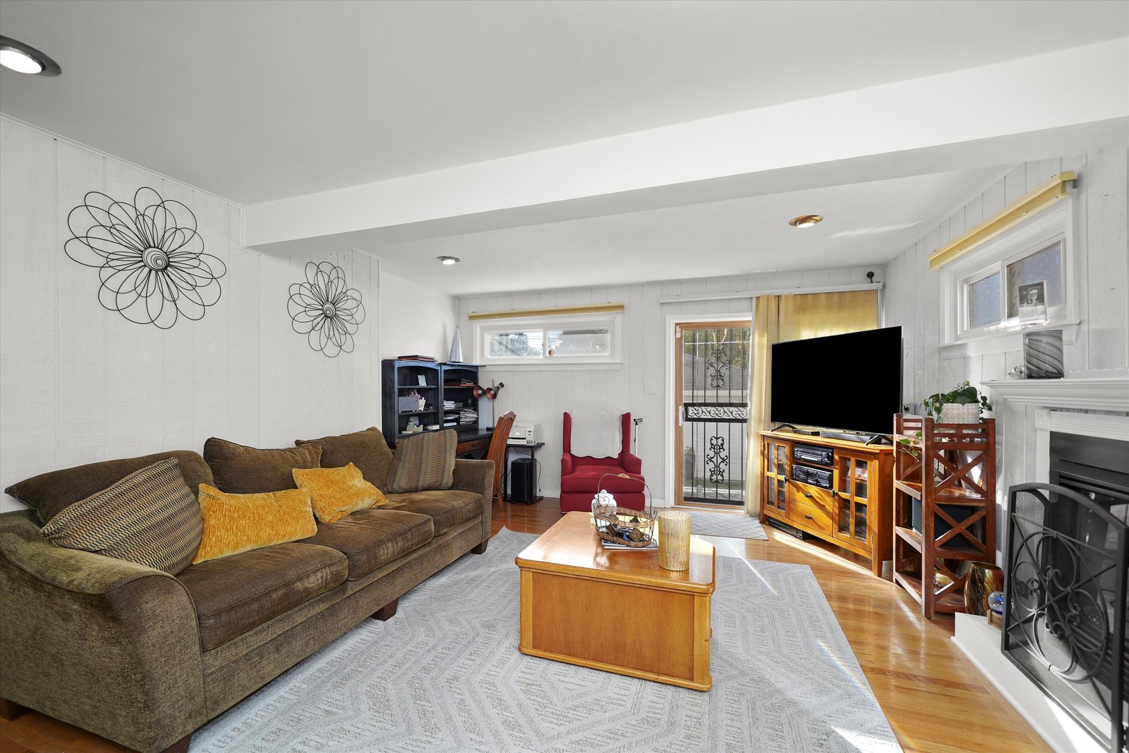 14214 S Parnell Avenue