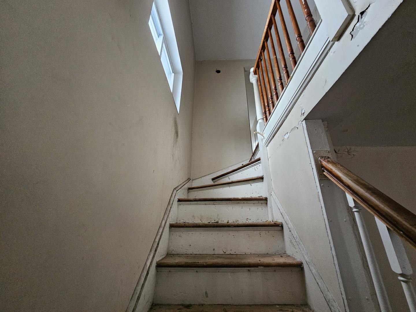 8338 S Ingleside Avenue