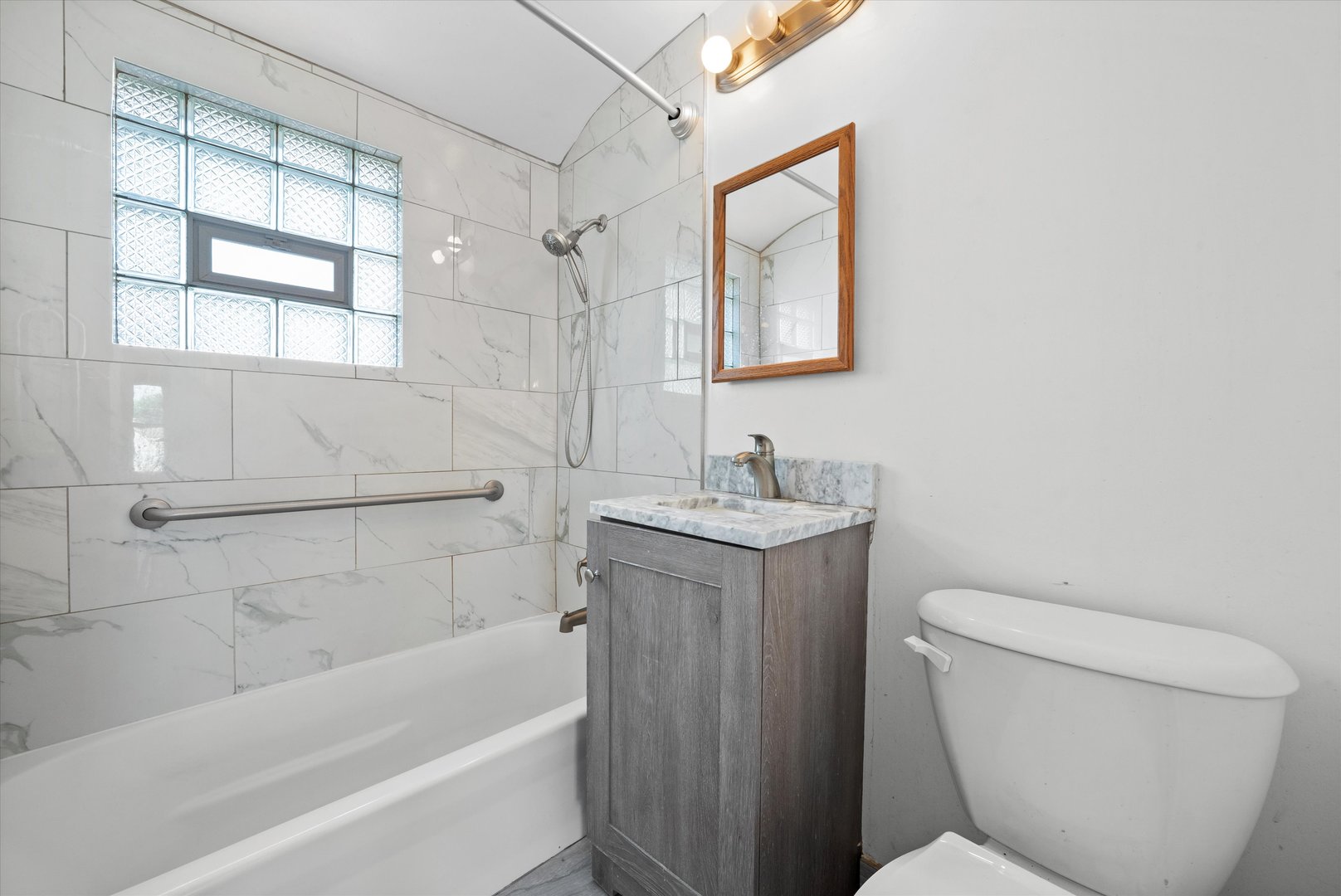 1380 Wentworth Avenue