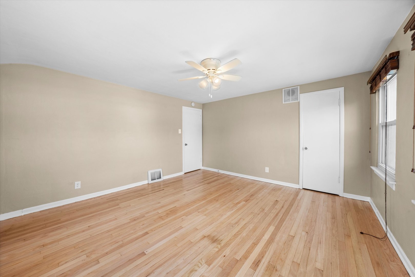 1380 Wentworth Avenue