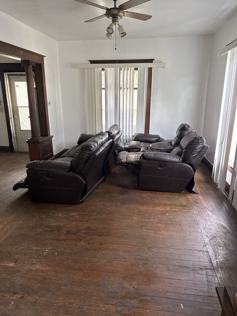 312 S Evergreen Avenue