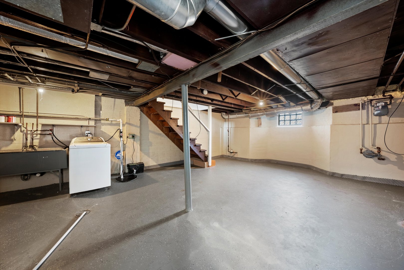 1380 Wentworth Avenue