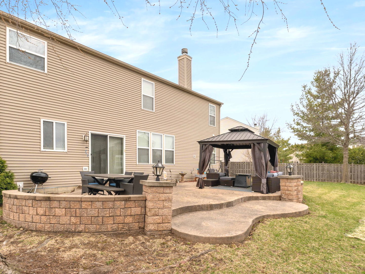 7 Pampas Court