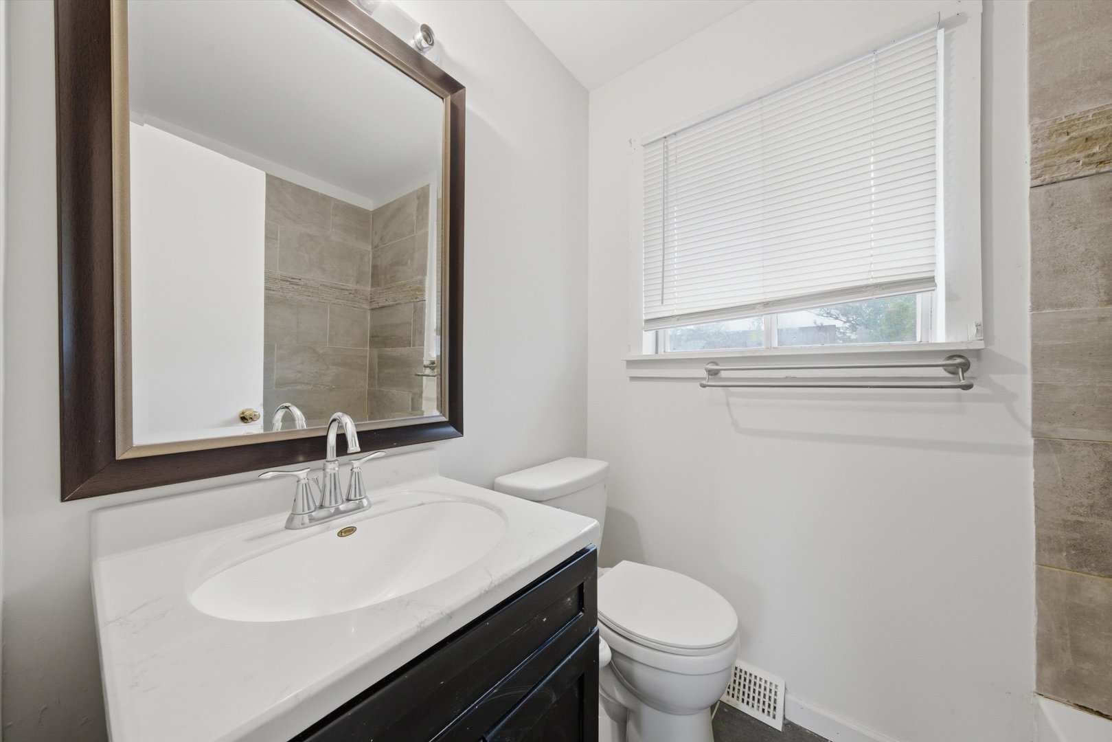2064 LIONCREST Drive Unit: 2064