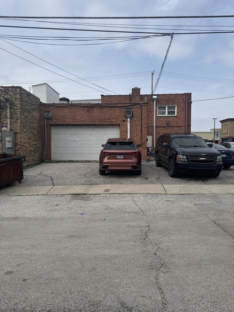 1135 E Sibley Boulevard