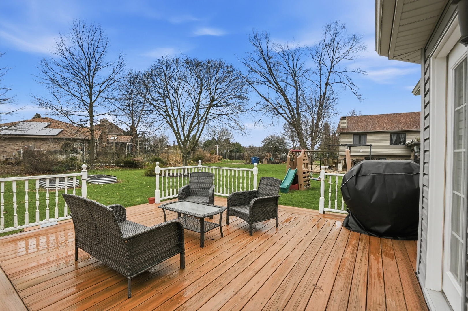 1122 Douglas Lane