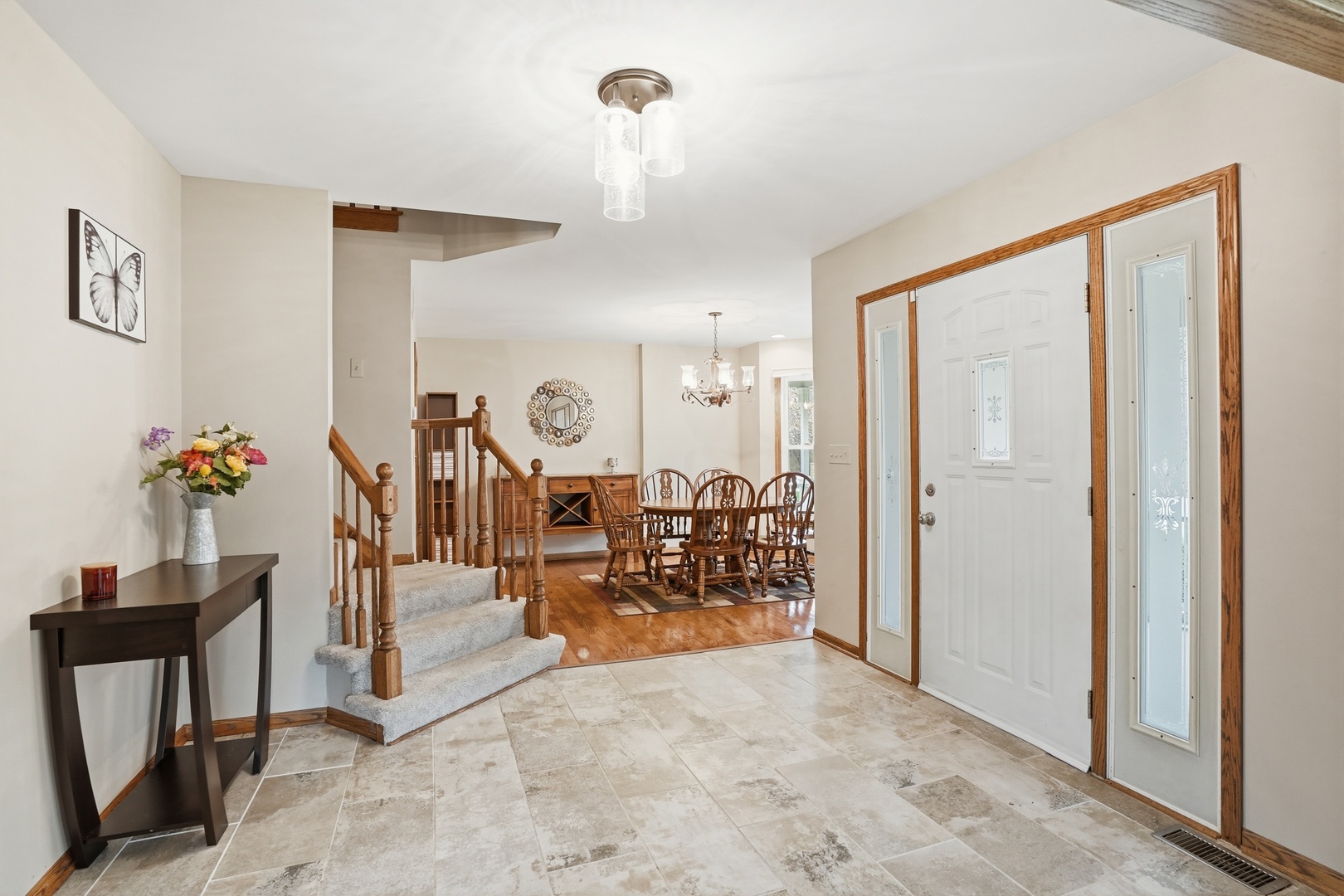 1122 Douglas Lane