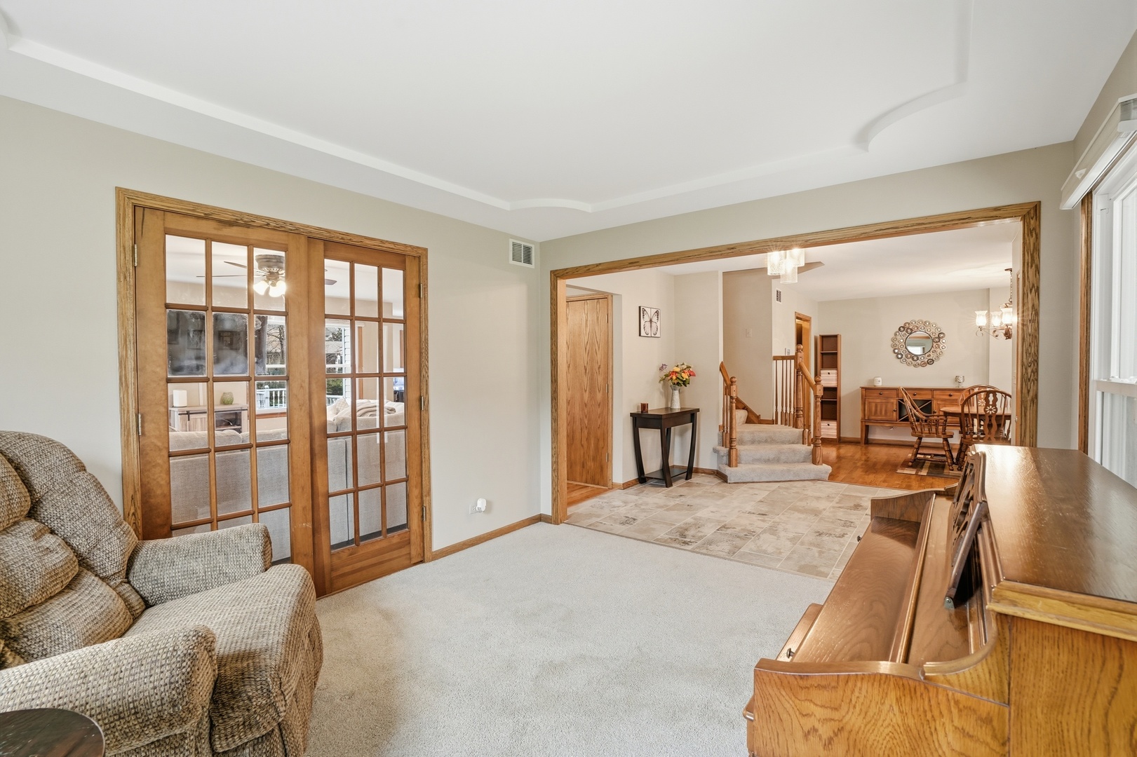 1122 Douglas Lane