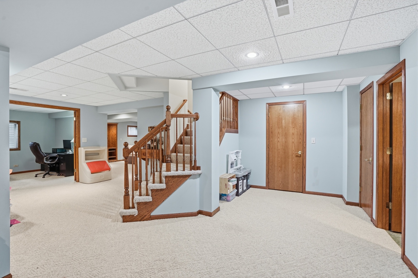 1122 Douglas Lane
