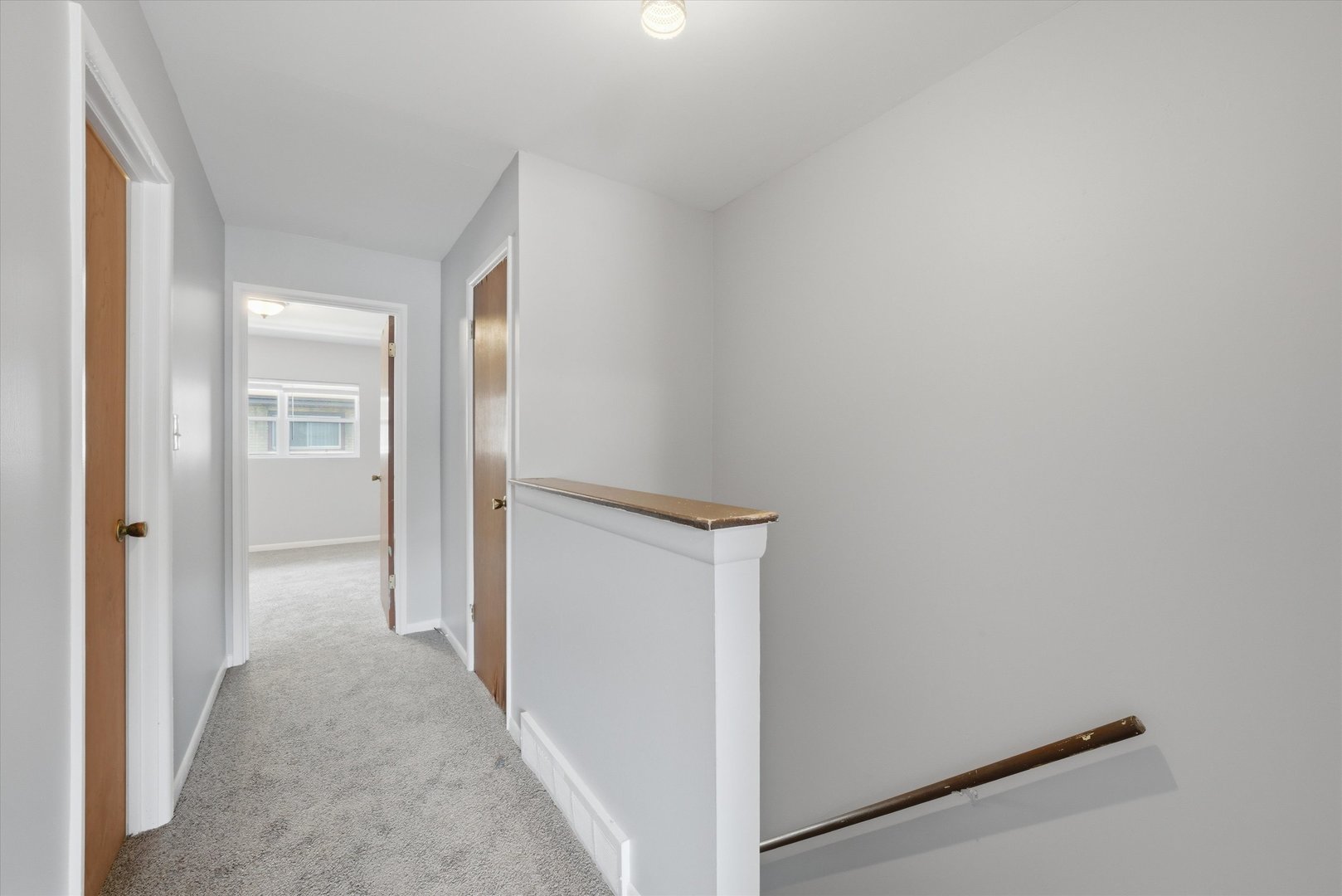 1140 E 81st Street Unit: F