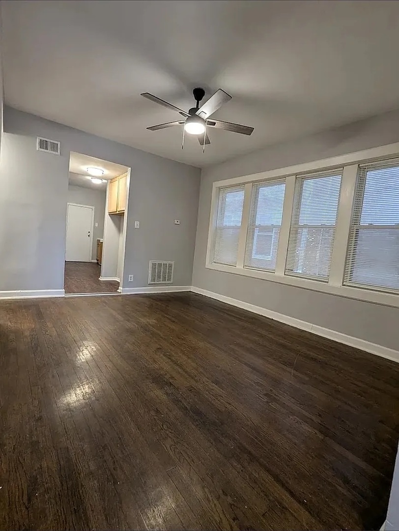 7545 S May Street Unit: 3