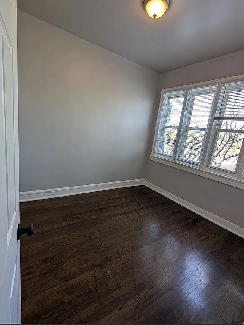 7545 S May Street Unit: 3