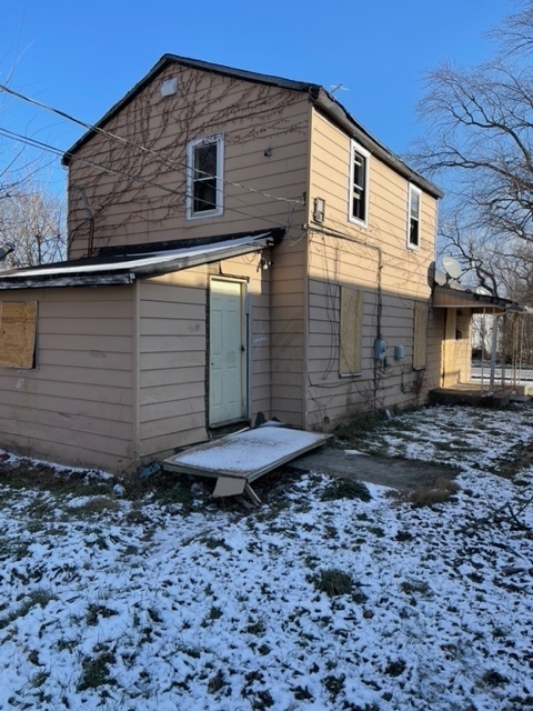 15032 Winchester Avenue