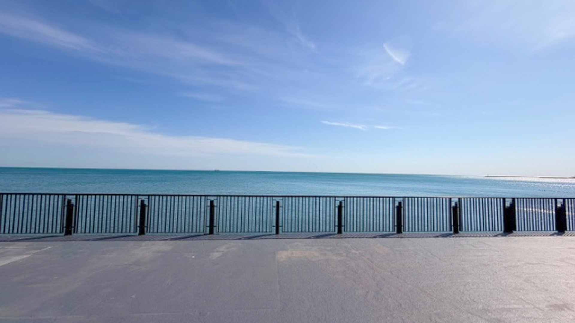 7337 S South Shore Drive Unit: 220