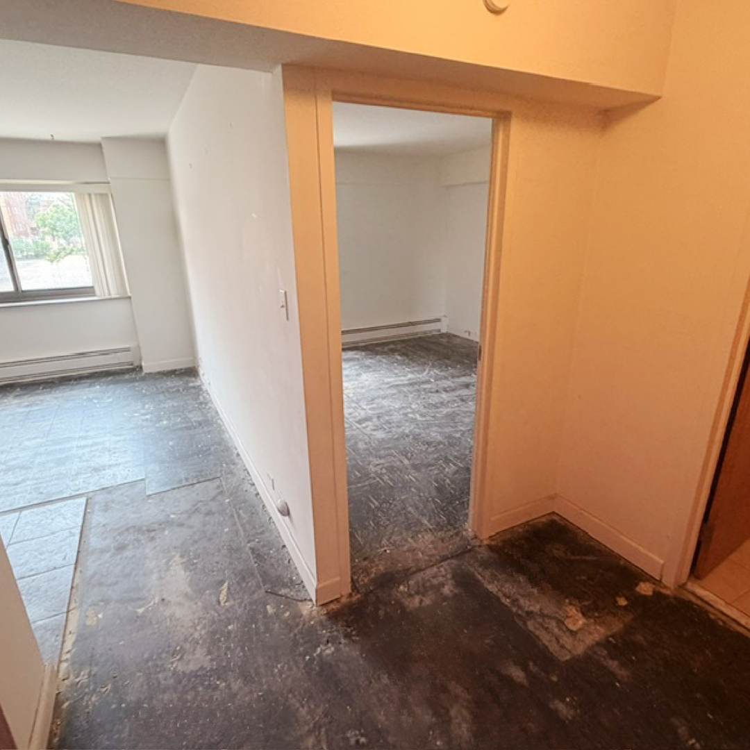 7337 S South Shore Drive Unit: 220