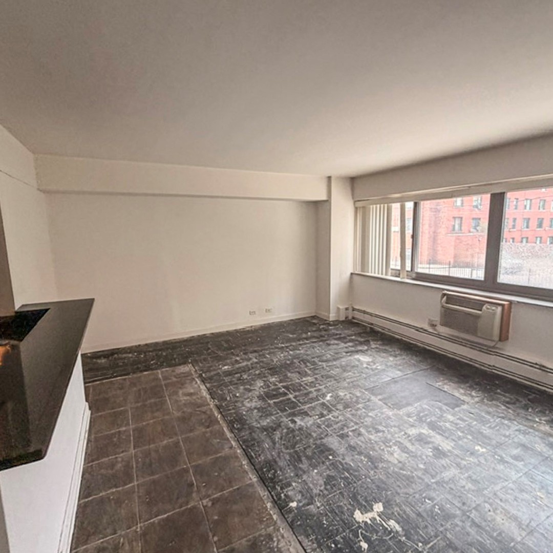 7337 S South Shore Drive Unit: 220