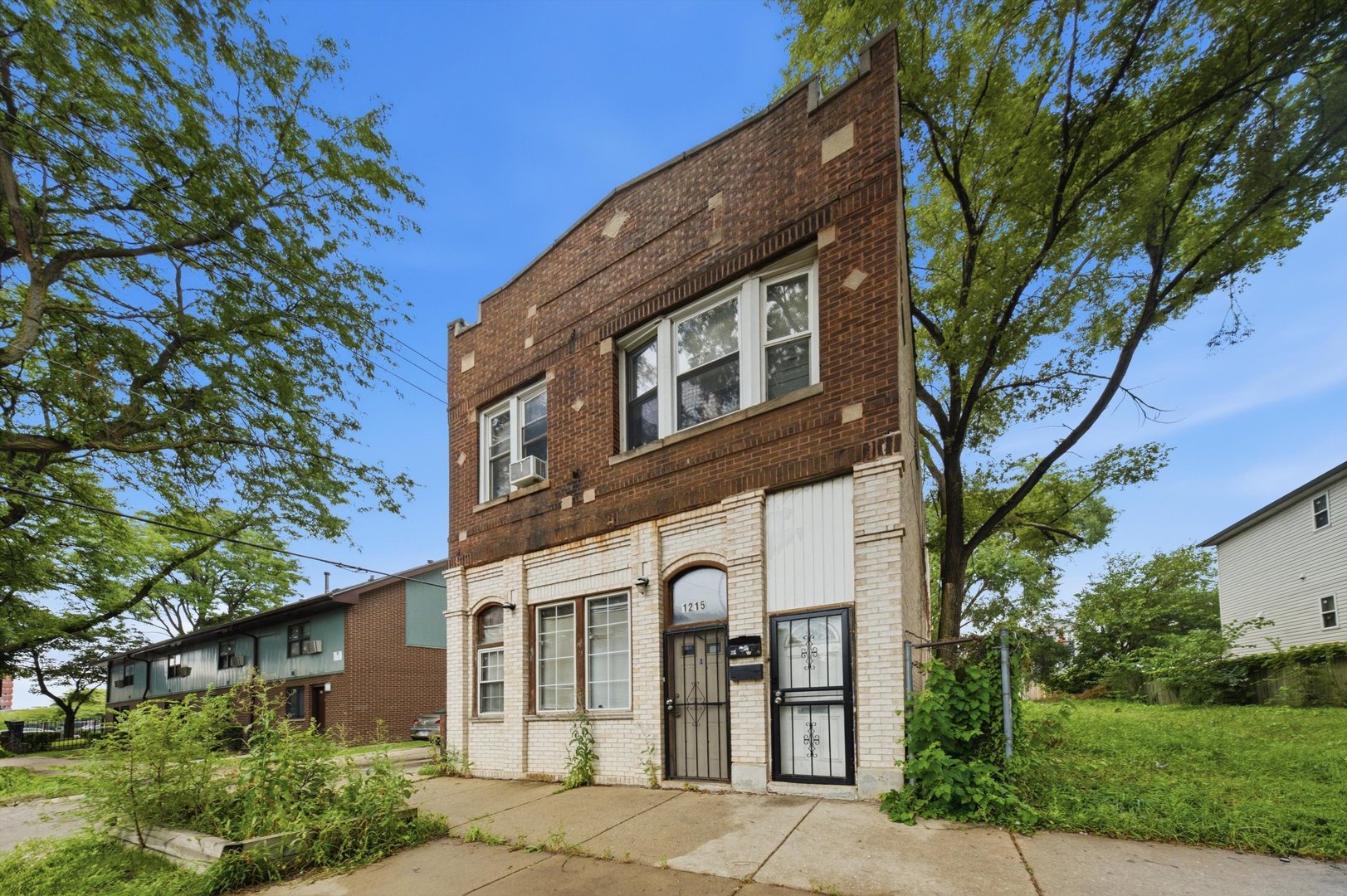 1215 S Spaulding Avenue