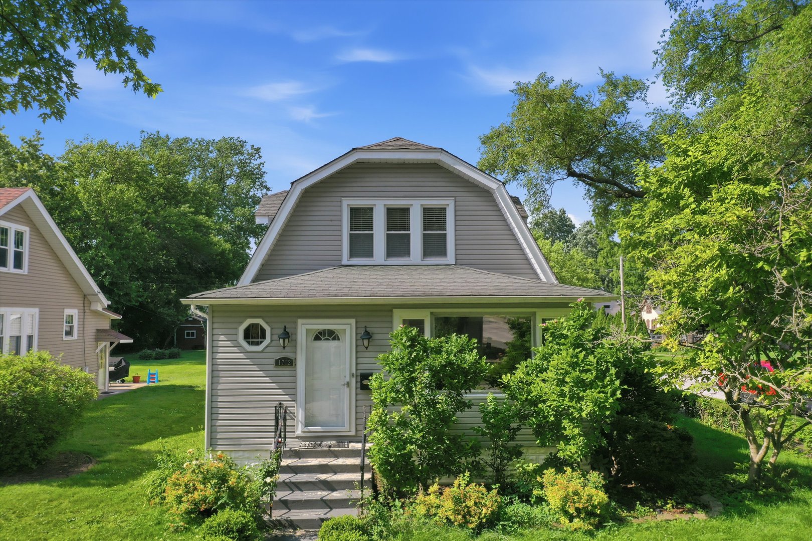 1712 Linden Road