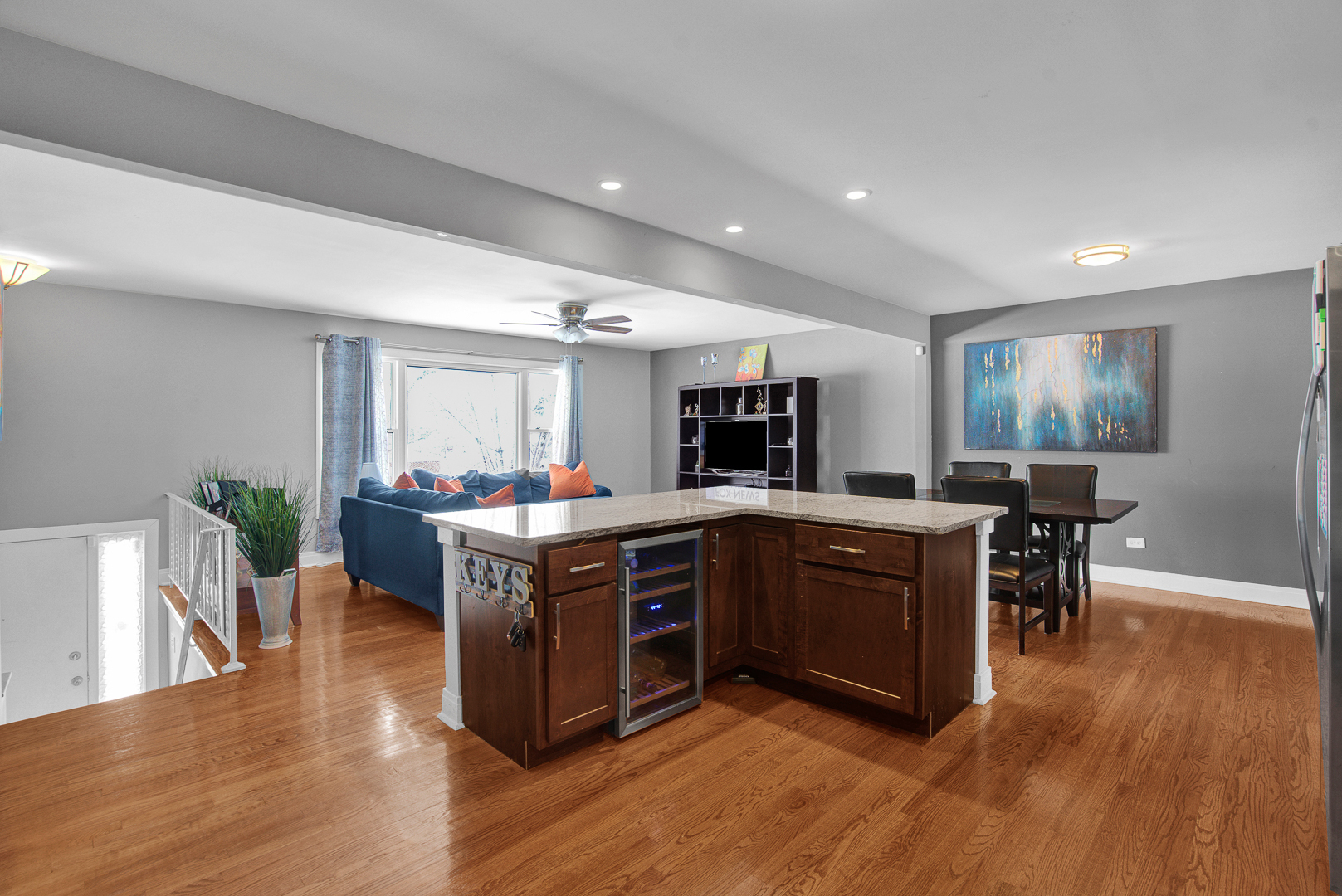 935 E 169th Street