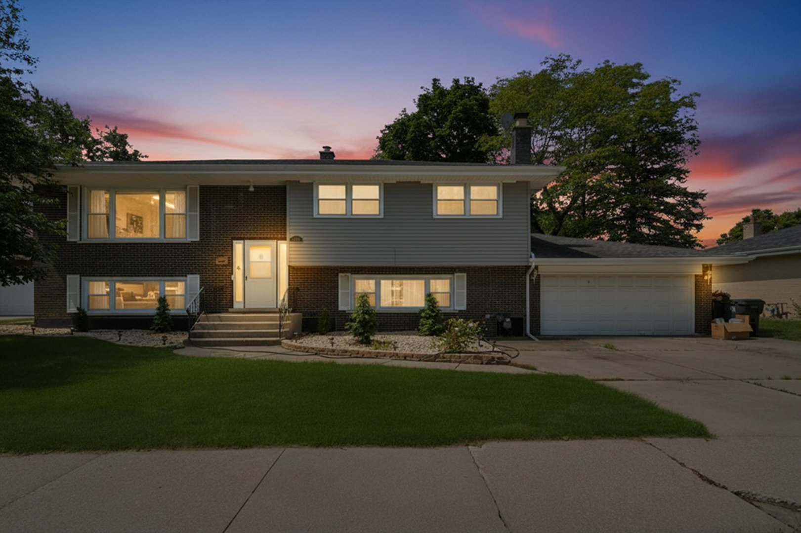 935 E 169th Street