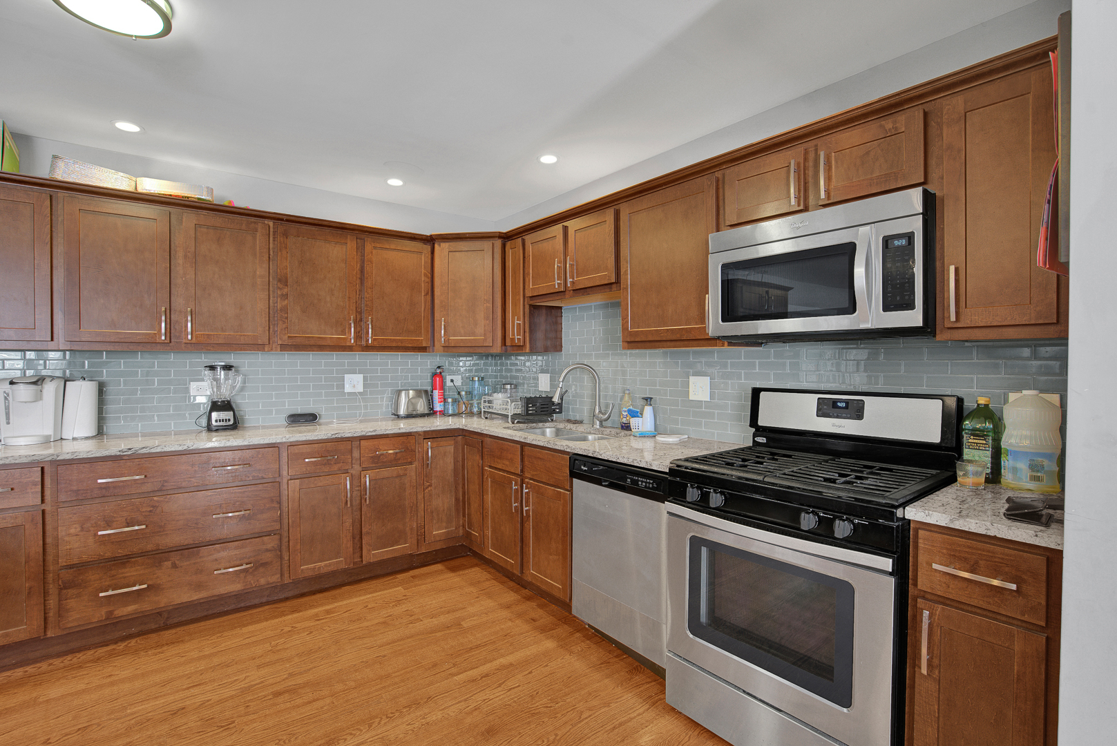935 E 169th Street