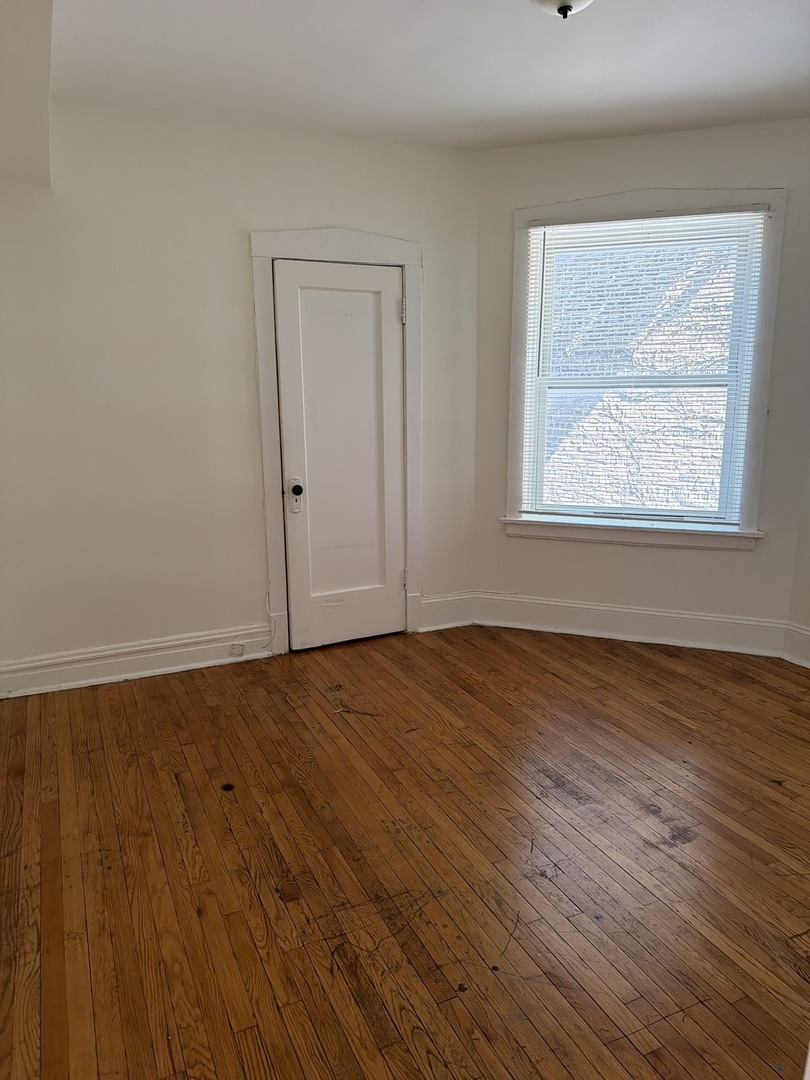 7741 S Yates Boulevard Unit: 3