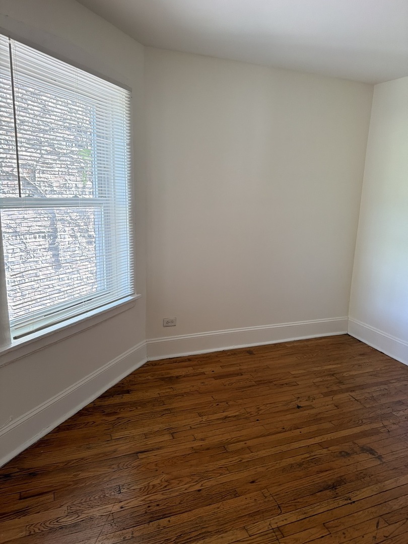 7741 S Yates Boulevard Unit: 3