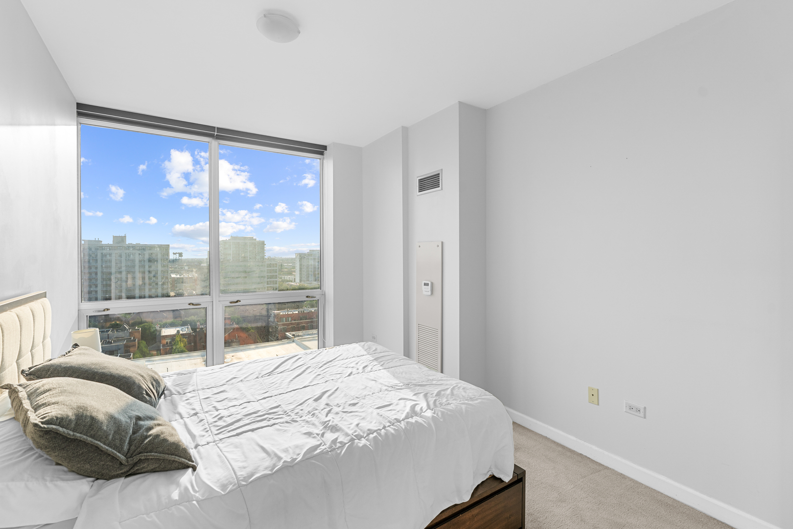 1901 S Calumet Avenue Unit: 1312