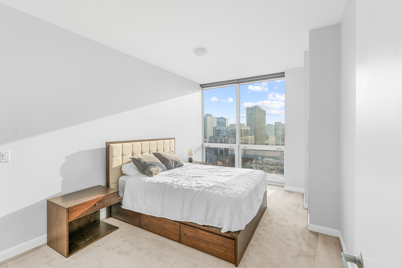 1901 S Calumet Avenue Unit: 1312