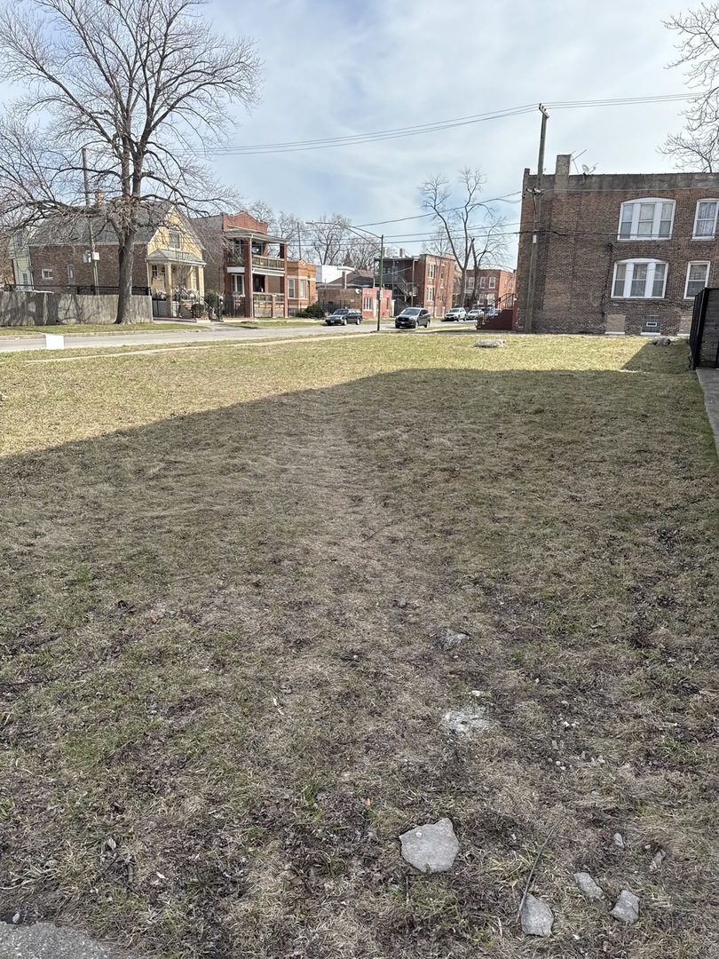 201 E 70th Street