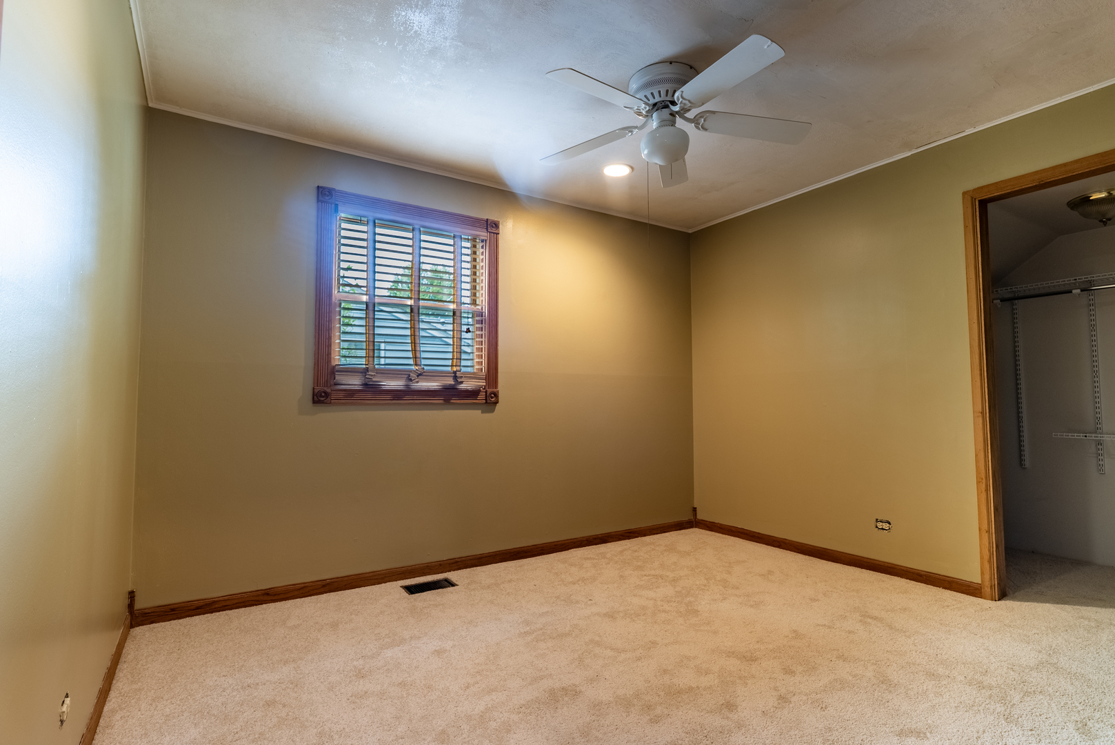 3305 Pheasant Drive