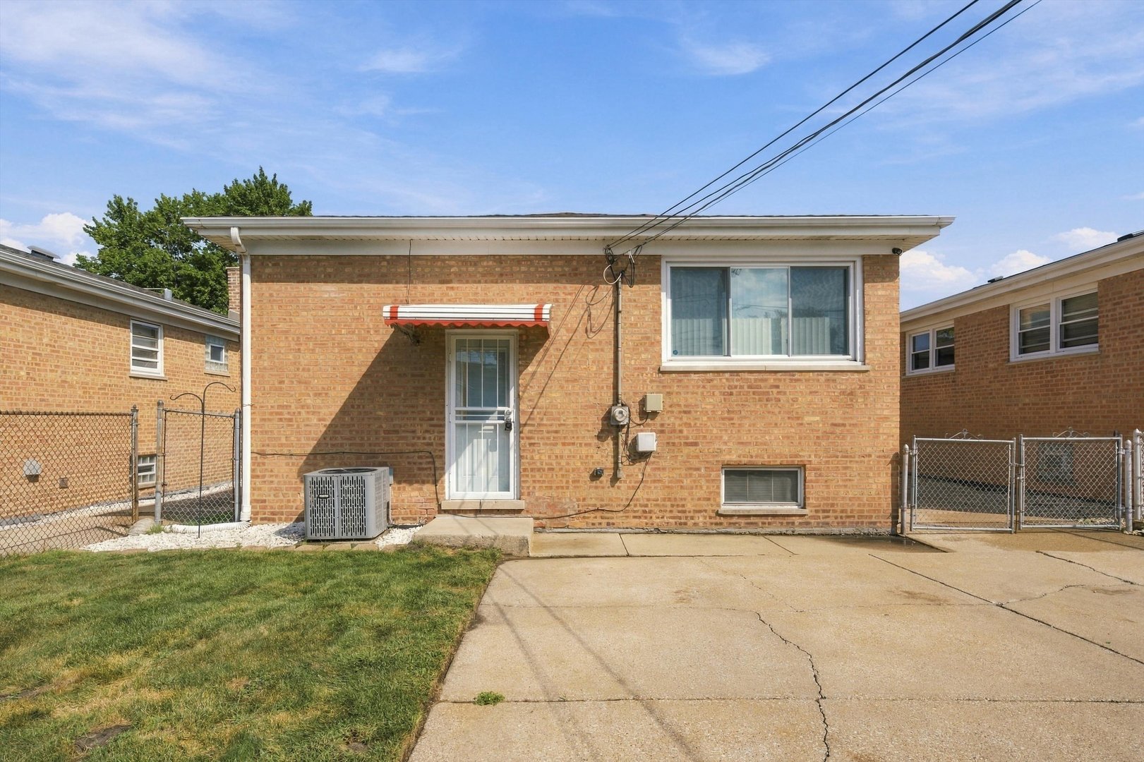 550 Yates Avenue