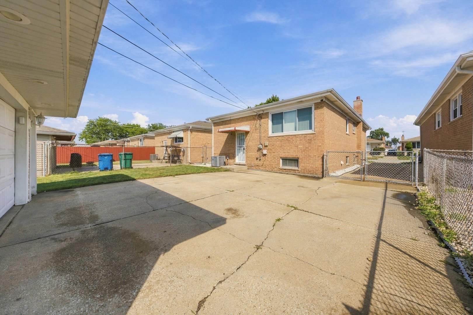 550 Yates Avenue