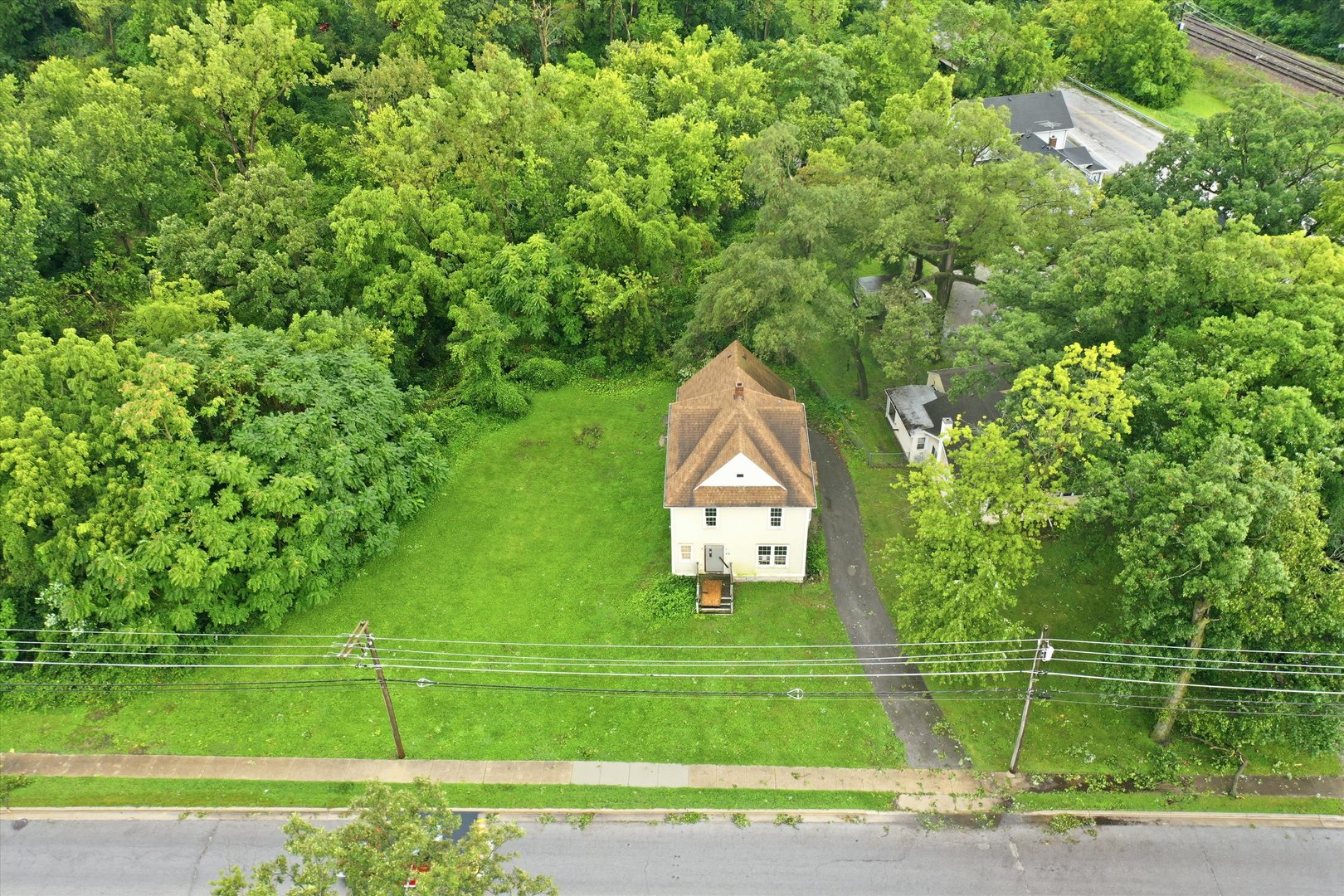 20 E Main Street