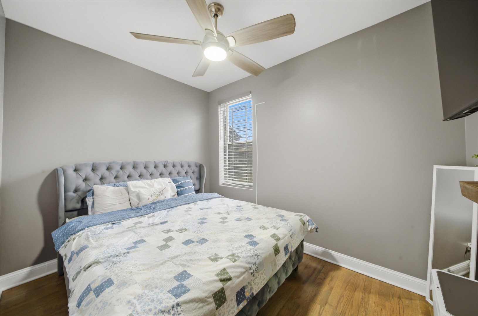 231 E 59th Street Unit: 1